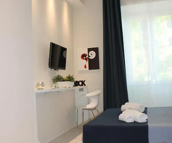 Little Rose 4* Рим
