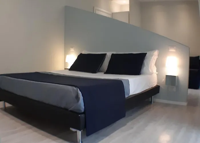 Гостевой дом Little Rose 4*