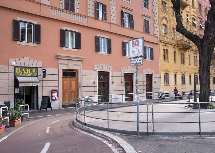 Little Rose 4* Rome